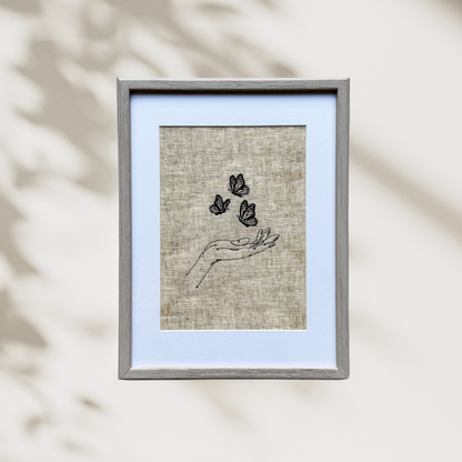 Vlindervlucht - Geborduurde vlinders op linnen